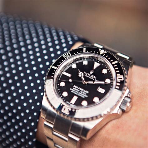 rolex sea-dweller mens 40mm|Rolex Sea-Dweller 4000 price.